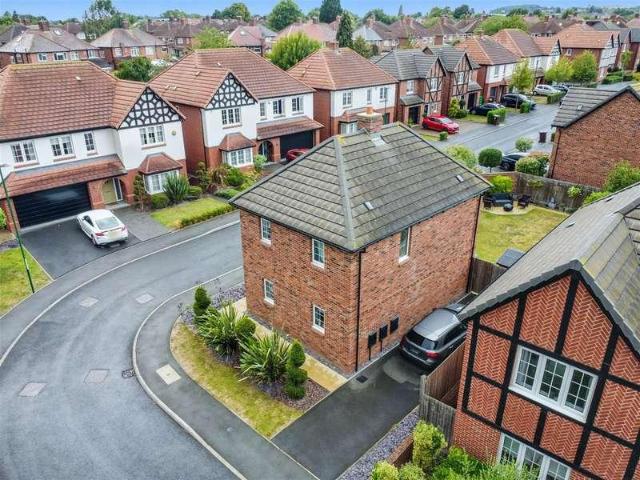 3 bed house for sale