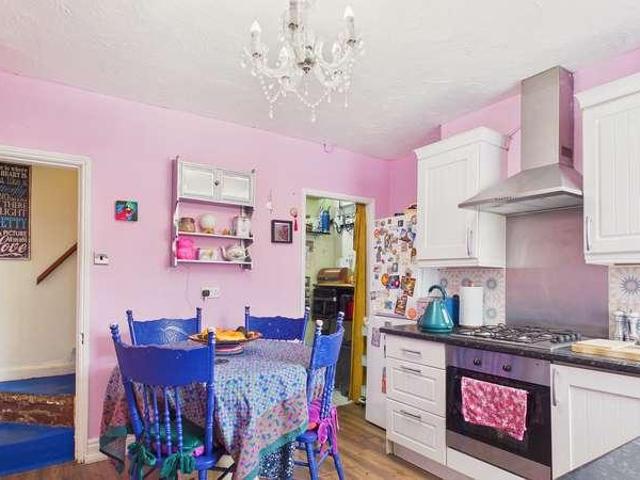 3 bed house for sale