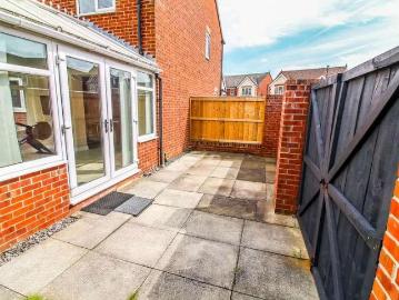 3 bed house for sale