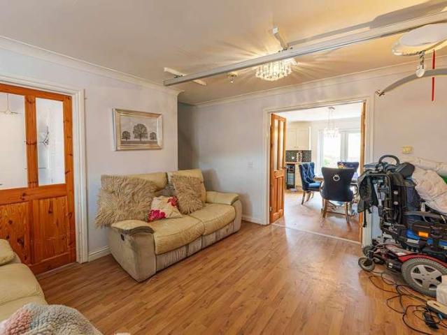 3 bed house for sale
