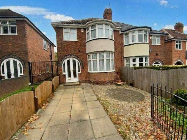 3 bed house for sale