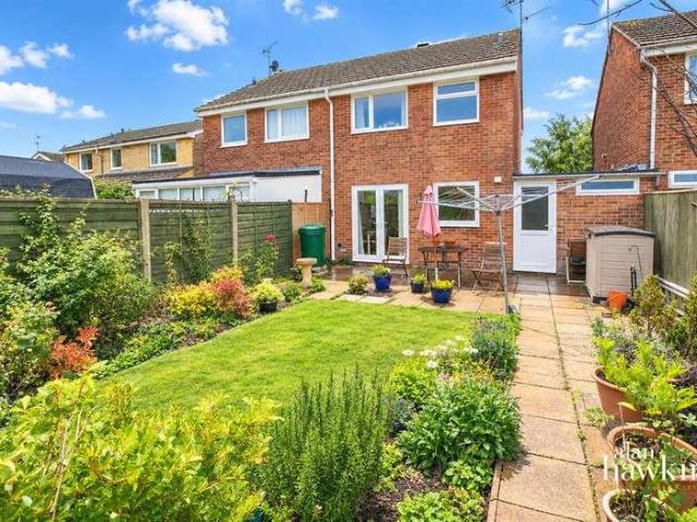 3 bed house for sale