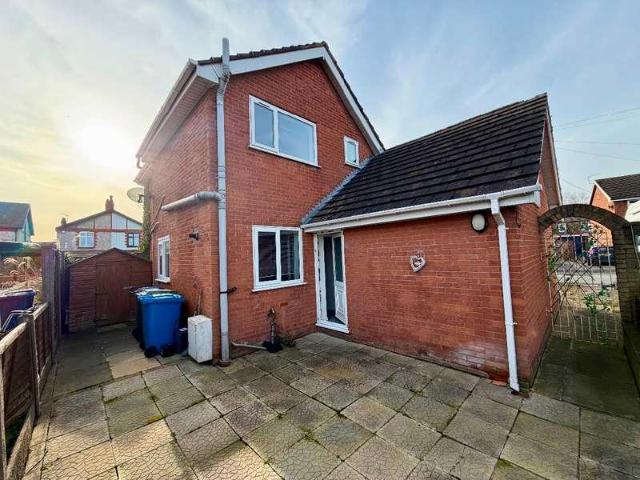 3 bed house for sale