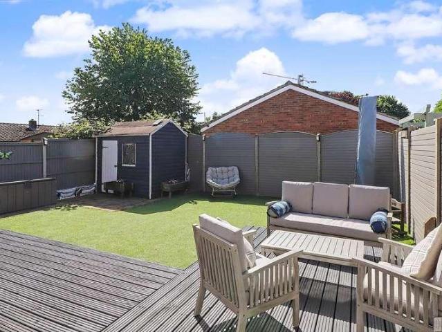 3 bed house for sale