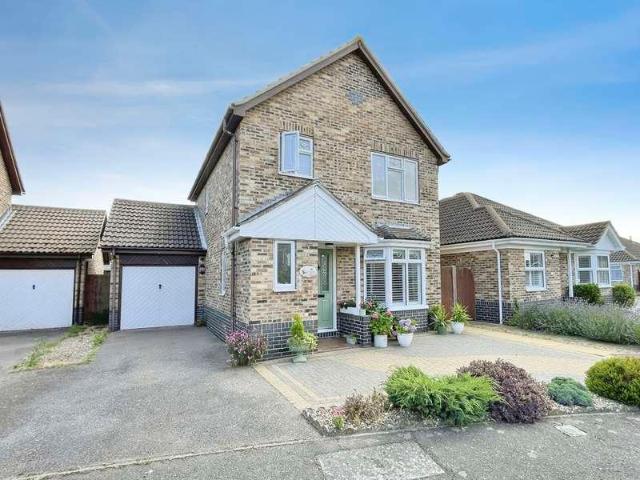 3 bed house for sale