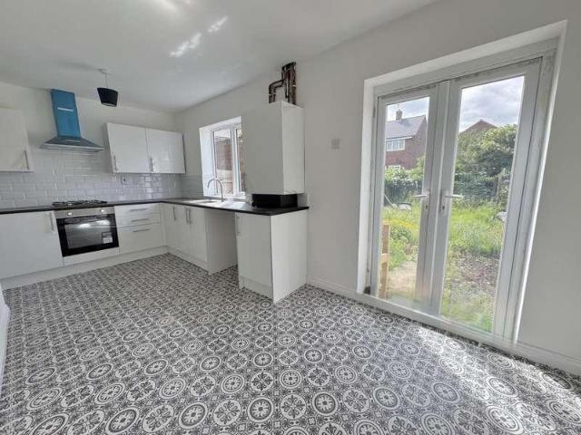 3 bed house for sale