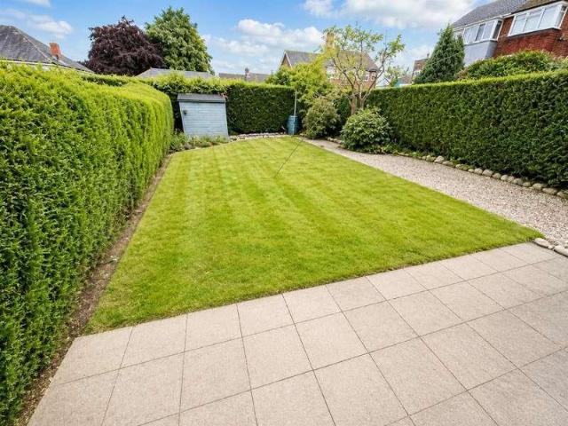 3 bed house for sale