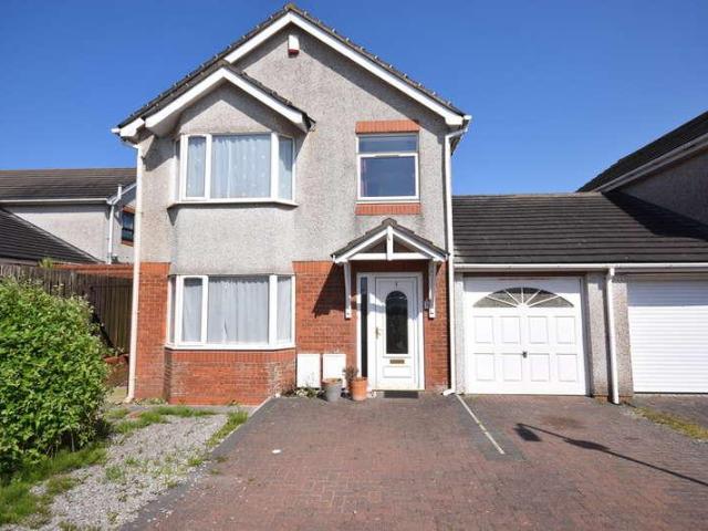 3 bed house for sale