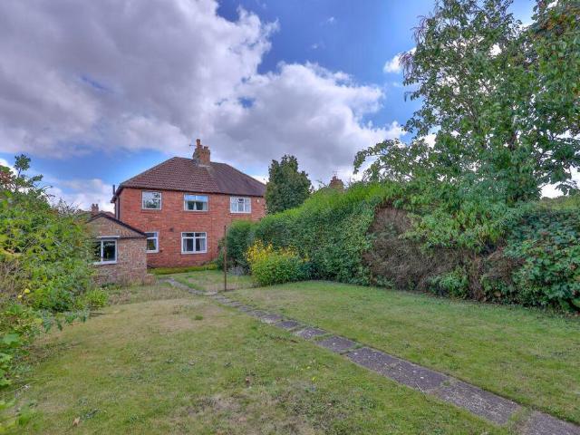 3 bed house for sale