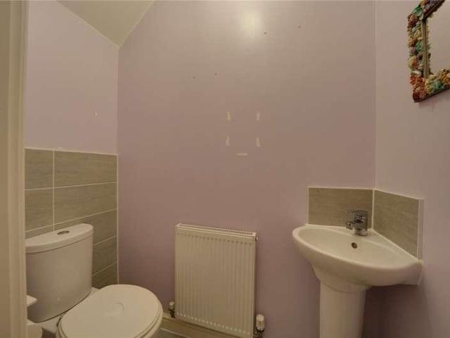 3 bed house for sale
