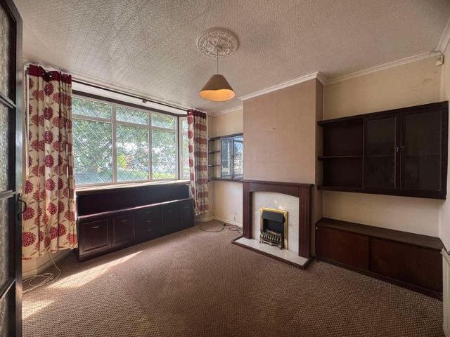 3 bed house for sale