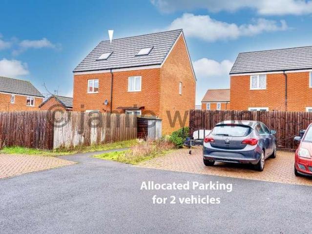 3 bed house for sale