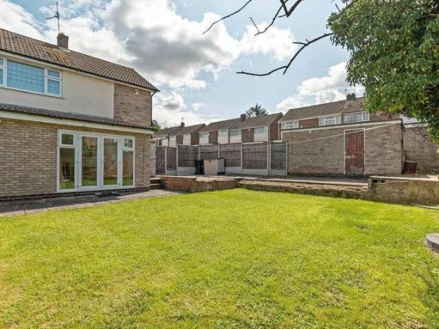3 bed house for sale