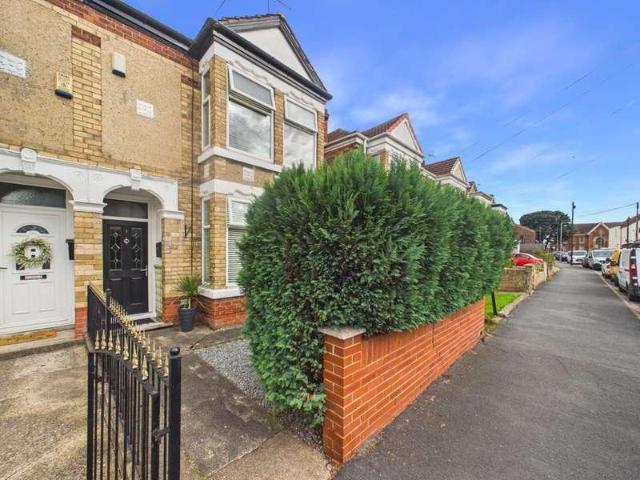 3 bed house for sale
