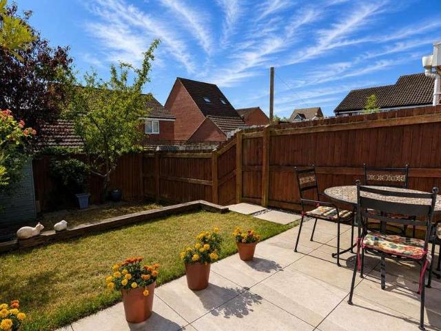 3 bed house for sale