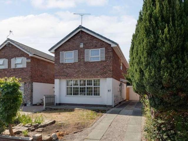 3 bed house for sale