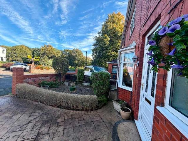 3 bed house for sale