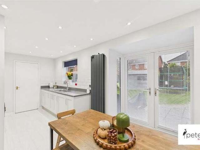 3 bed house for sale