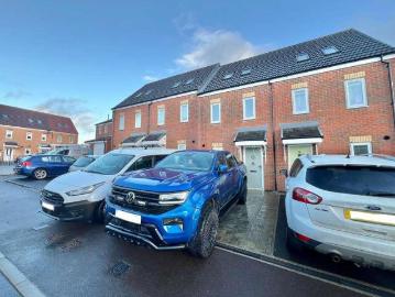 3 bed house for sale
