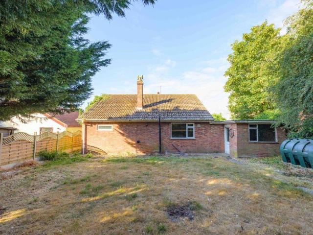 3 bed house for sale