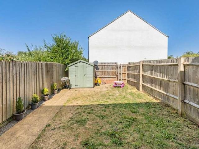 3 bed house for sale