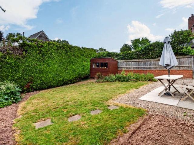 3 bed house for sale