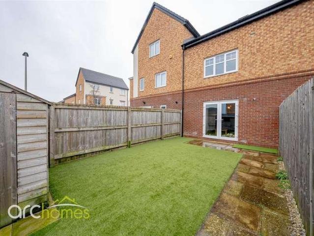 3 bed house for sale