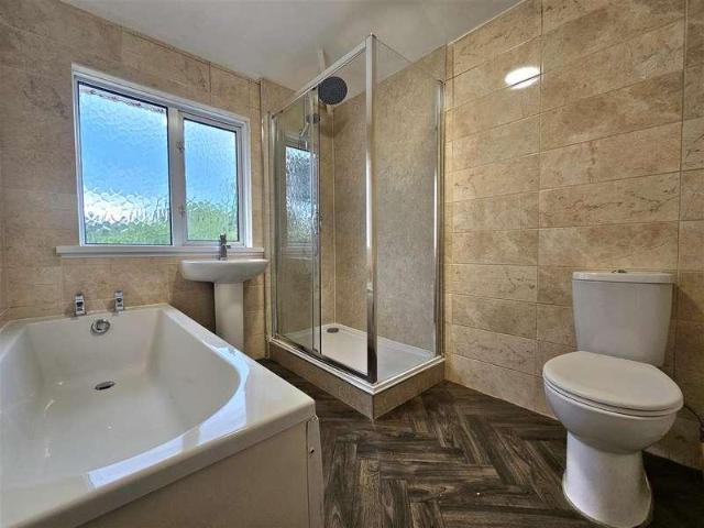 3 bed house for sale