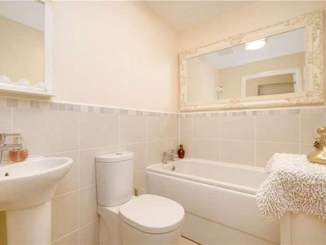 3 bed house for sale