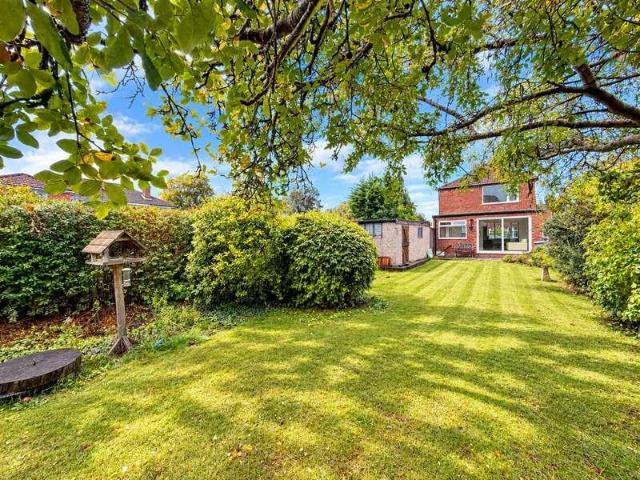 3 bed house for sale