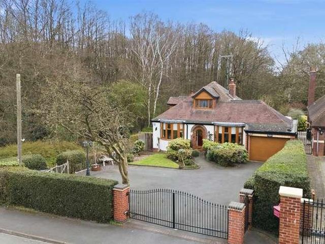 3 bed house for sale