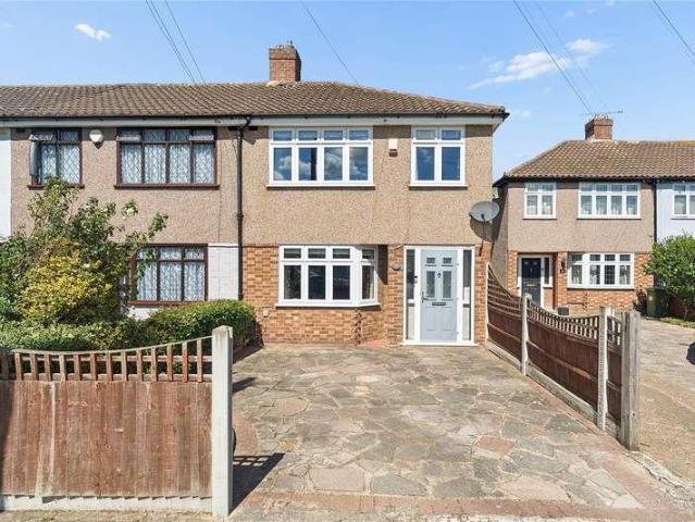3 bed house for sale