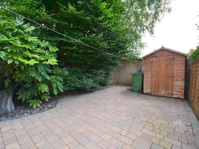 3 bed house for sale