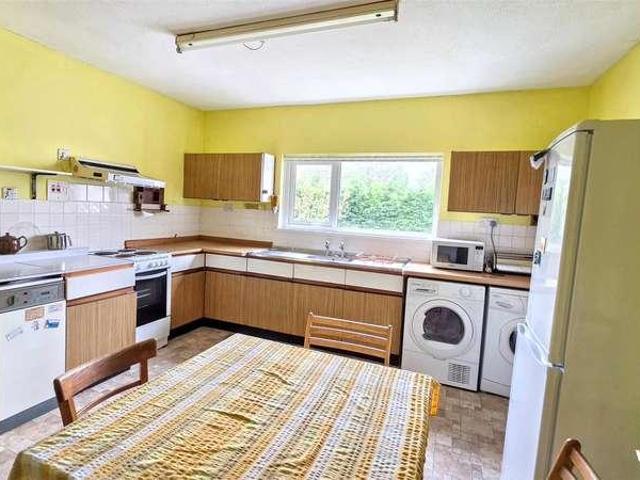 3 bed house for sale