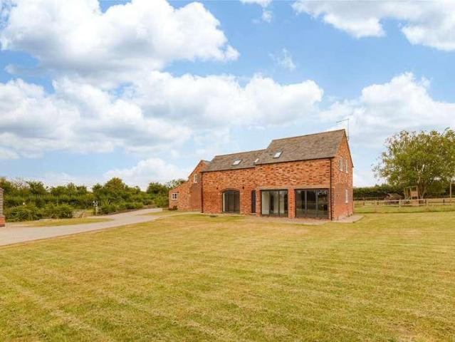 3 bed house for sale