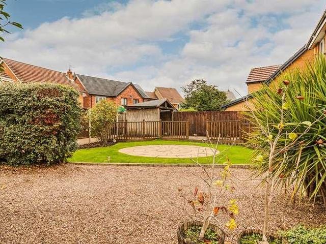 3 bed house for sale