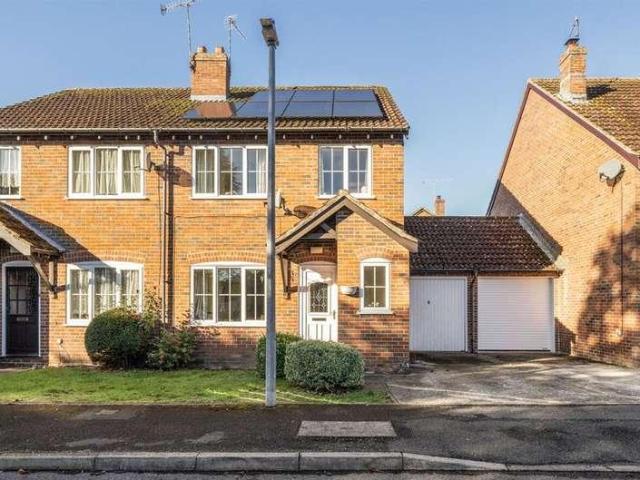 3 bed house for sale