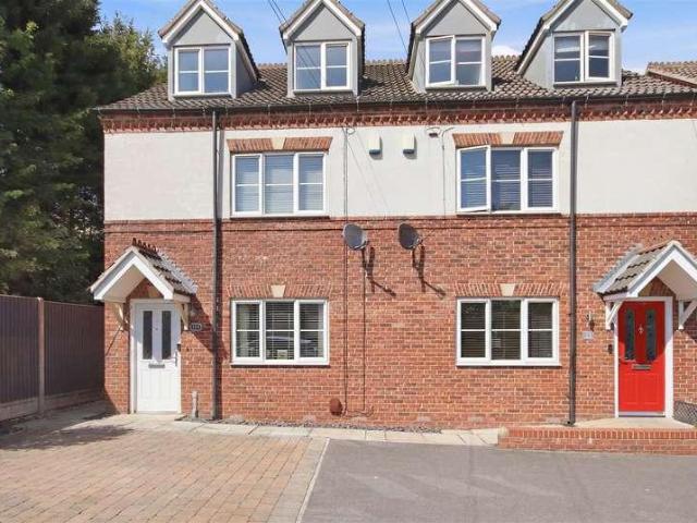 3 bed house for sale