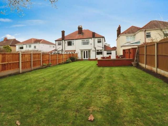 3 bed house for sale