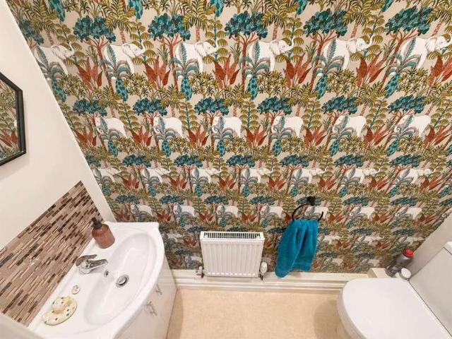 3 bed house for sale