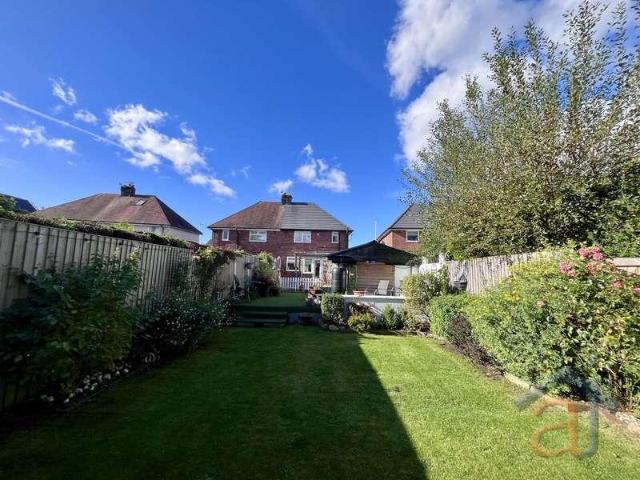 3 bed house for sale