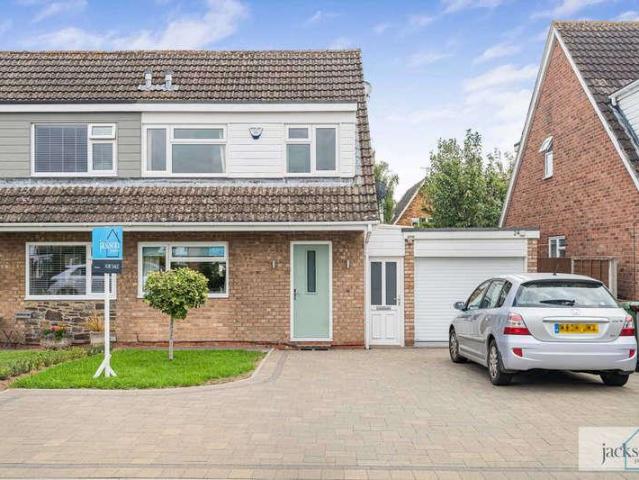3 bed house for sale