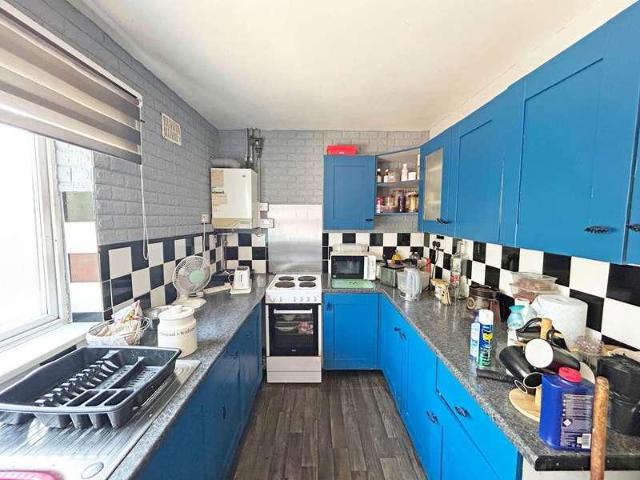 3 bed house for sale