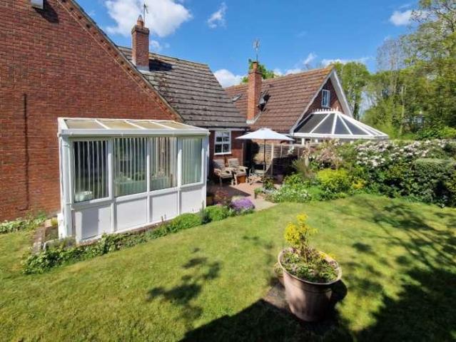3 bed house for sale