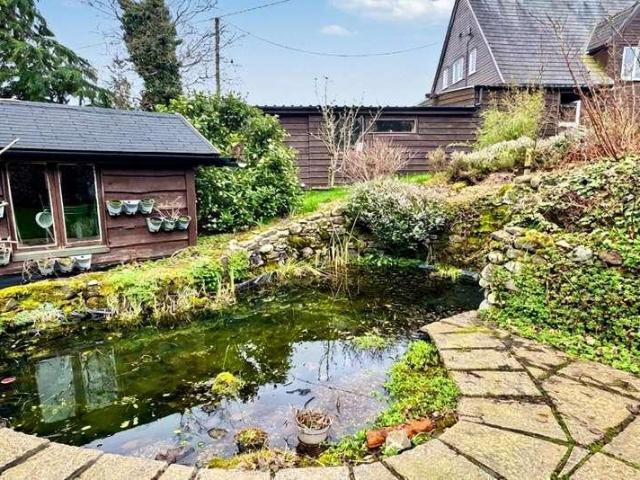 3 bed house for sale