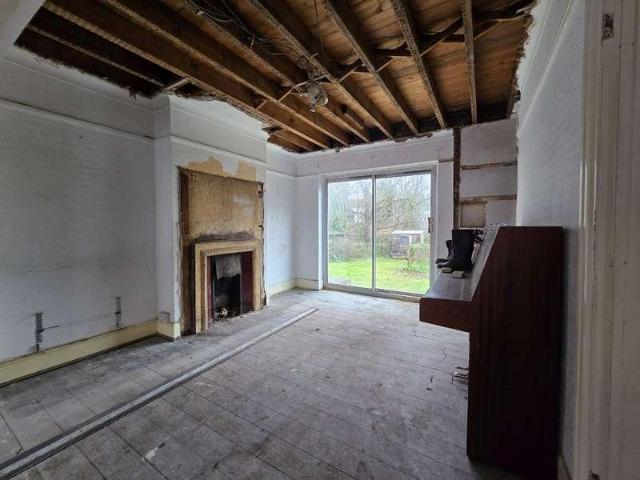 3 bed house for sale