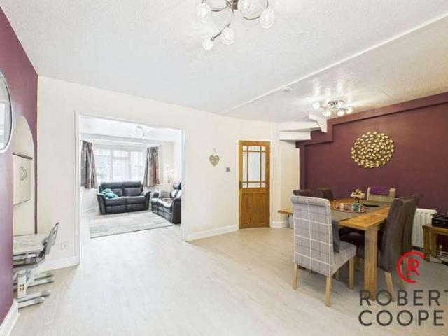 3 bed house for sale