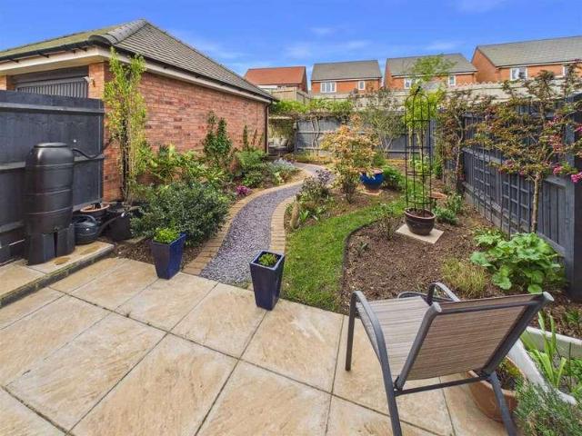 3 bed house for sale