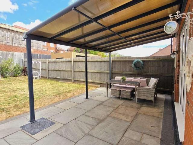 3 bed house for sale