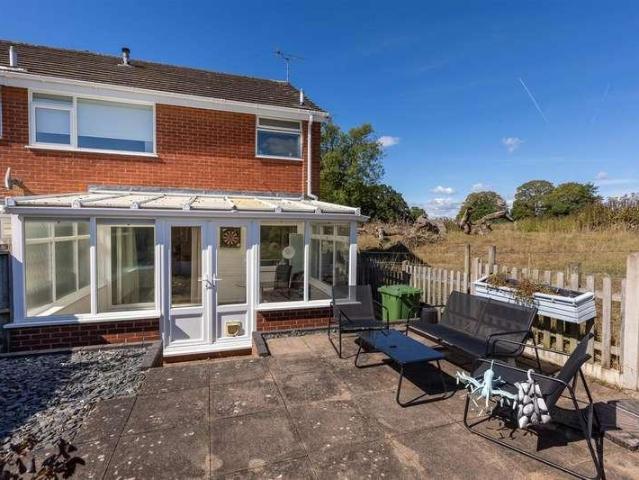 3 bed house for sale